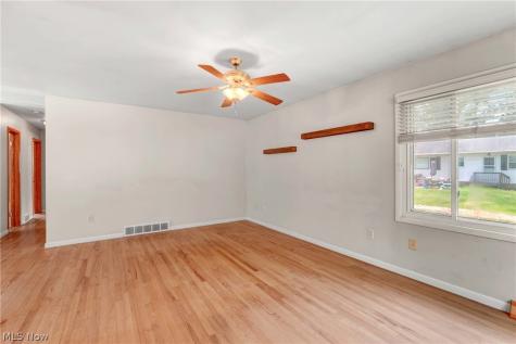 626 Alameda Avenue Cuyahoga Falls OH 44221