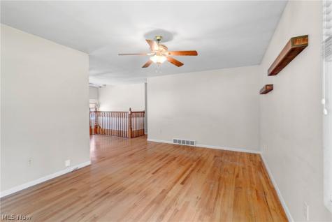626 Alameda Avenue Cuyahoga Falls OH 44221