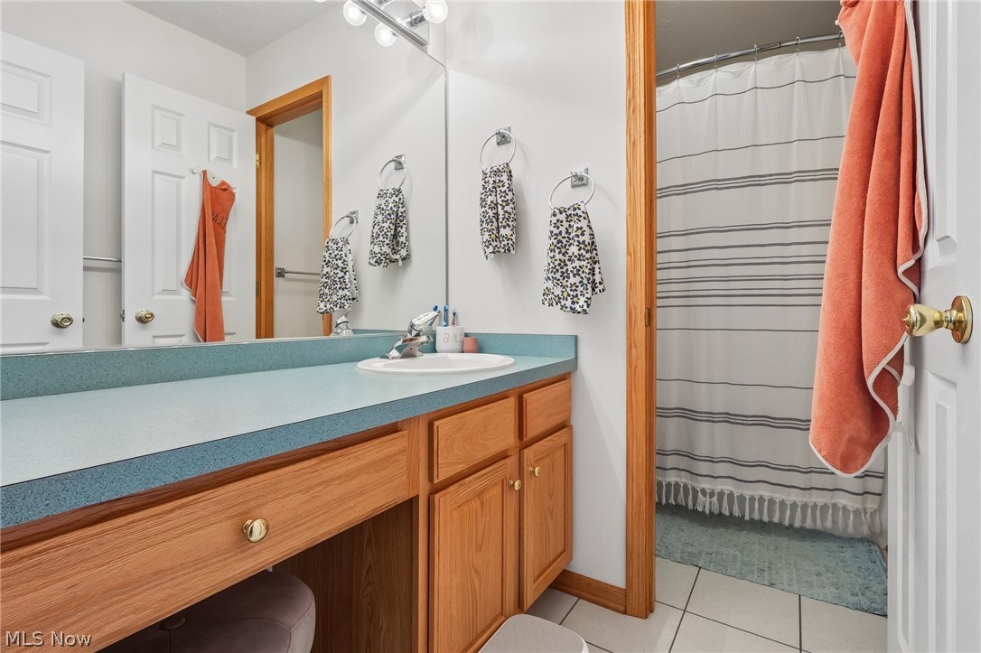 11335 Woodie Glen Drive Chardon OH 44024