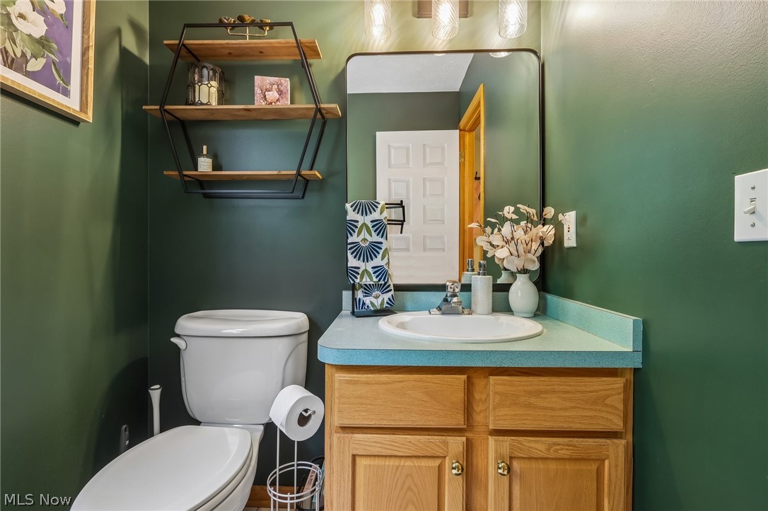 11335 Woodie Glen Drive Chardon OH 44024