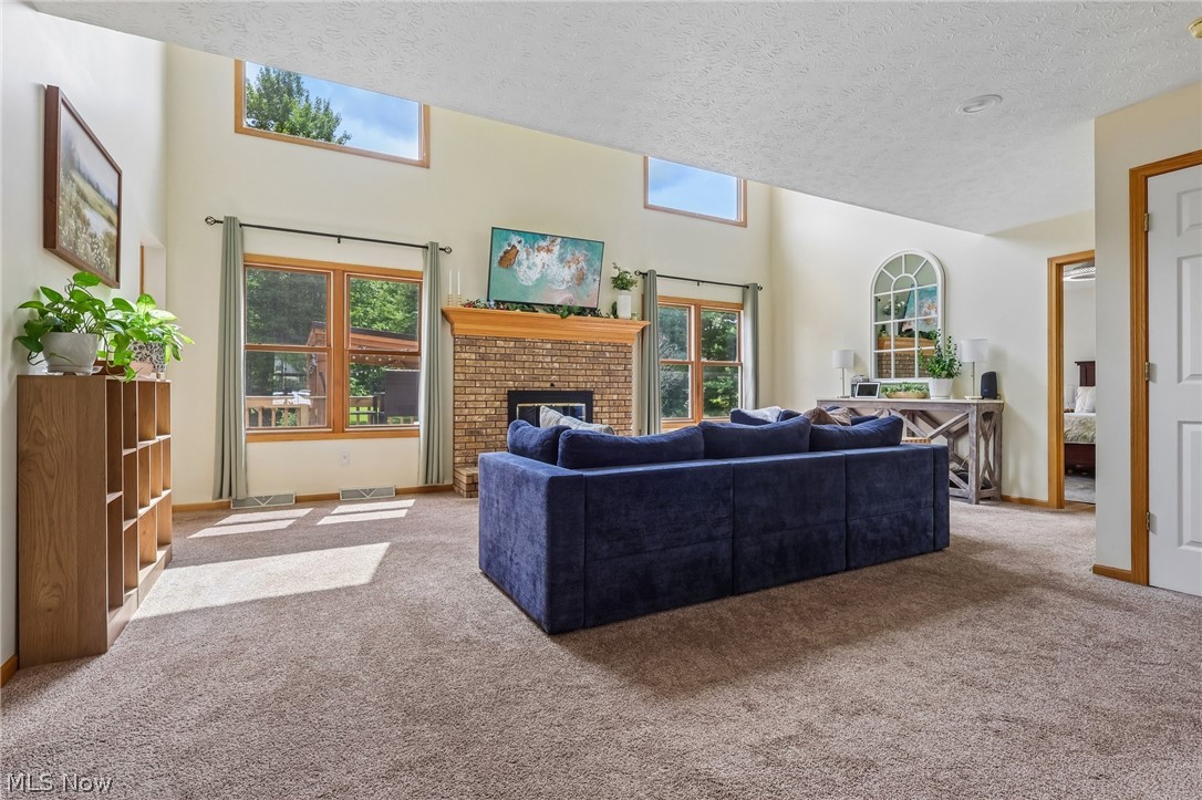 11335 Woodie Glen Drive Chardon OH 44024