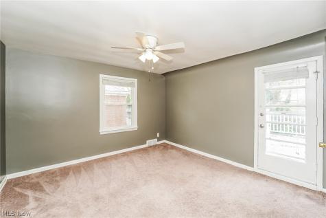 2371 Loyola Road University Heights OH 44118