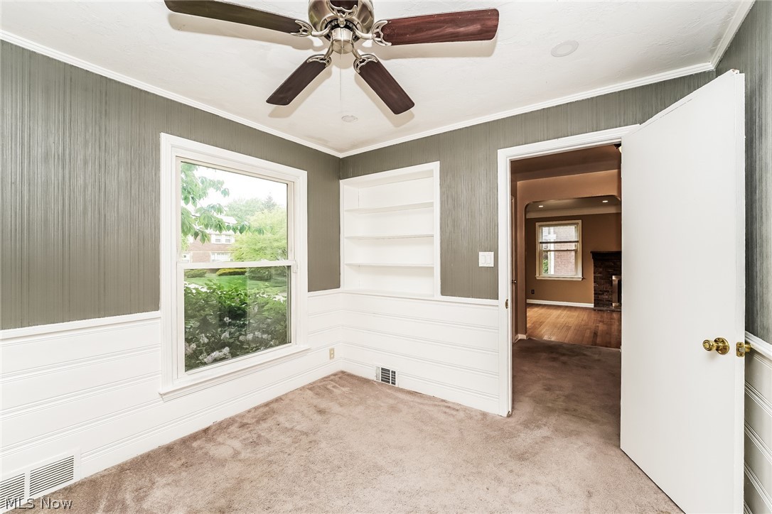 2371 Loyola Road University Heights OH 44118