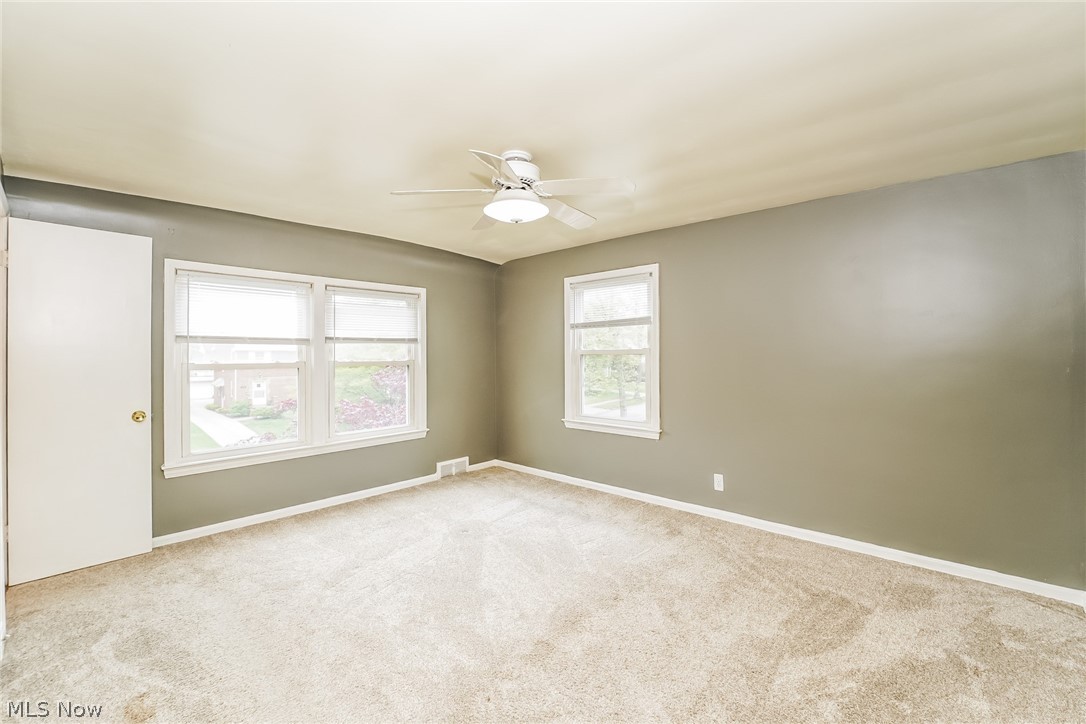 2371 Loyola Road University Heights OH 44118