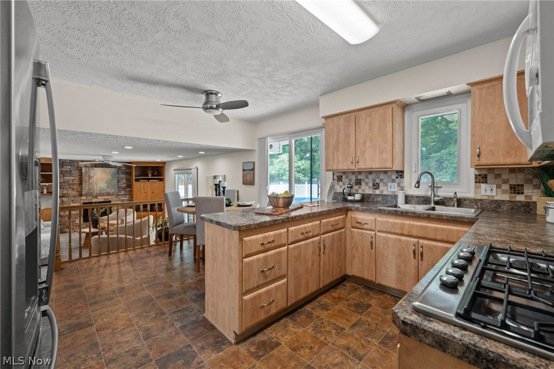 1725 Gladwin Drive Mayfield Heights OH 44124