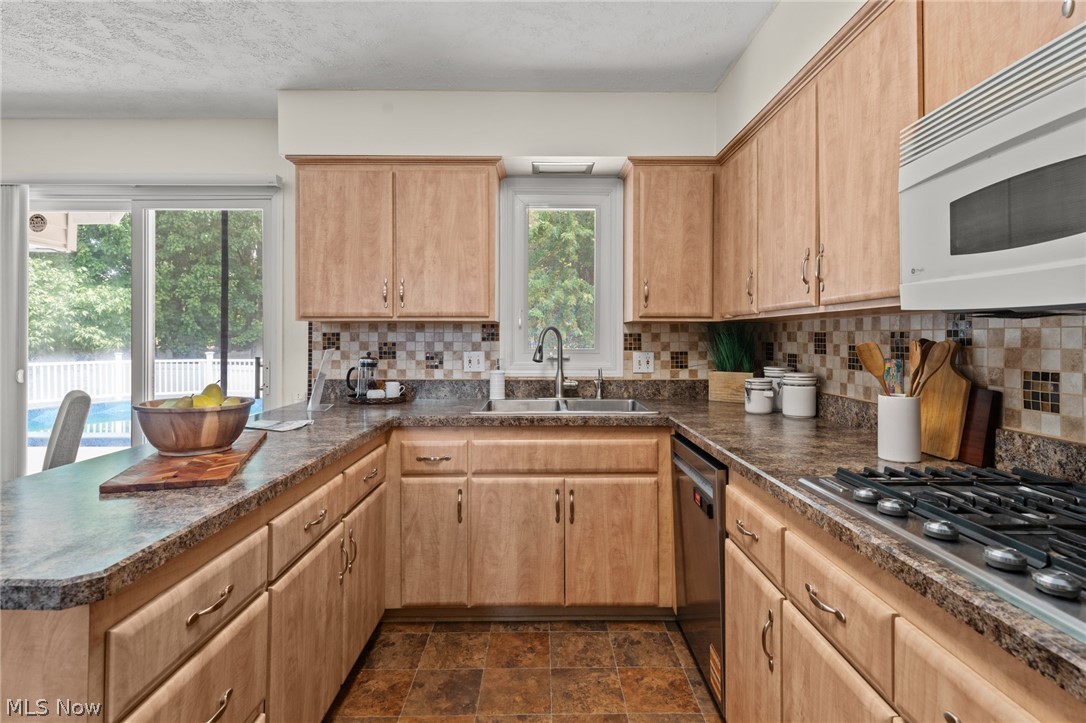 1725 Gladwin Drive Mayfield Heights OH 44124