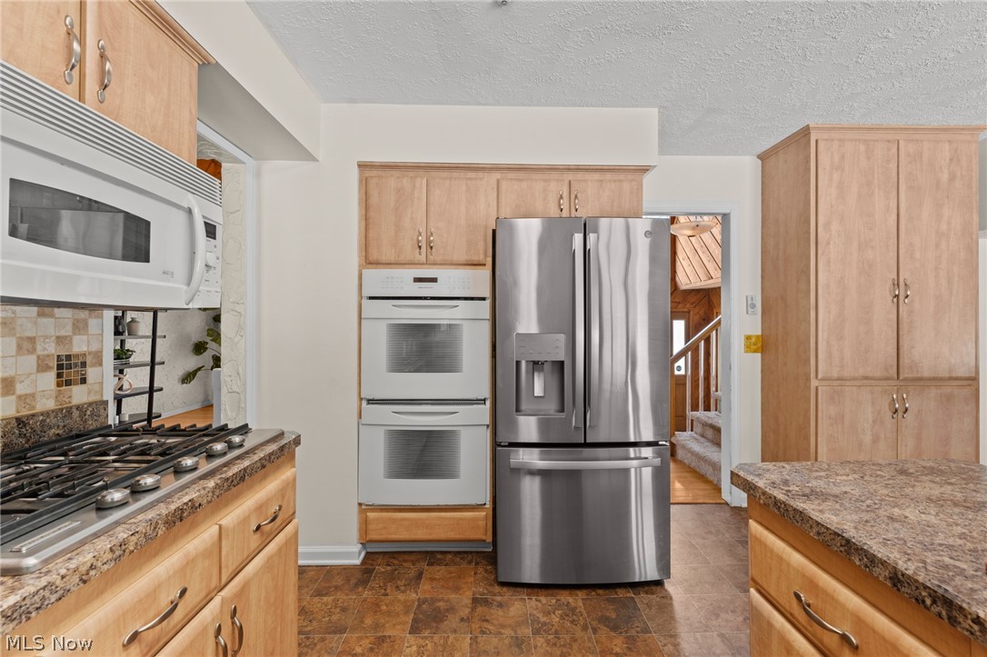 1725 Gladwin Drive Mayfield Heights OH 44124