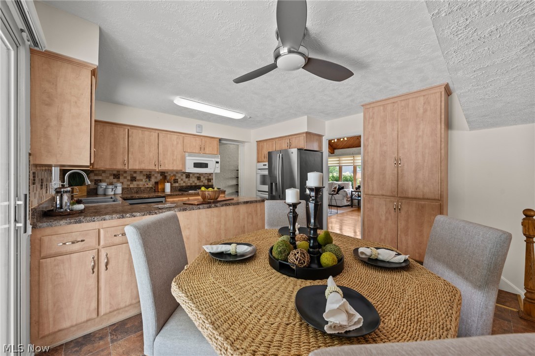 1725 Gladwin Drive Mayfield Heights OH 44124