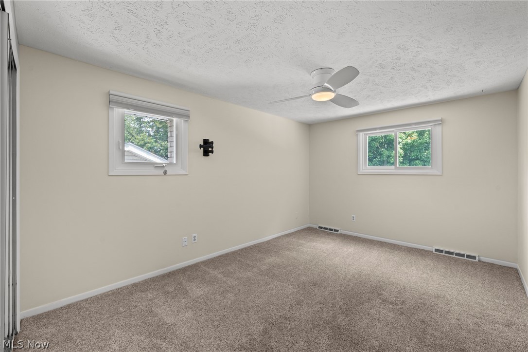 1725 Gladwin Drive Mayfield Heights OH 44124