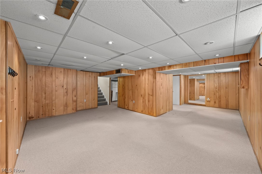 1725 Gladwin Drive Mayfield Heights OH 44124