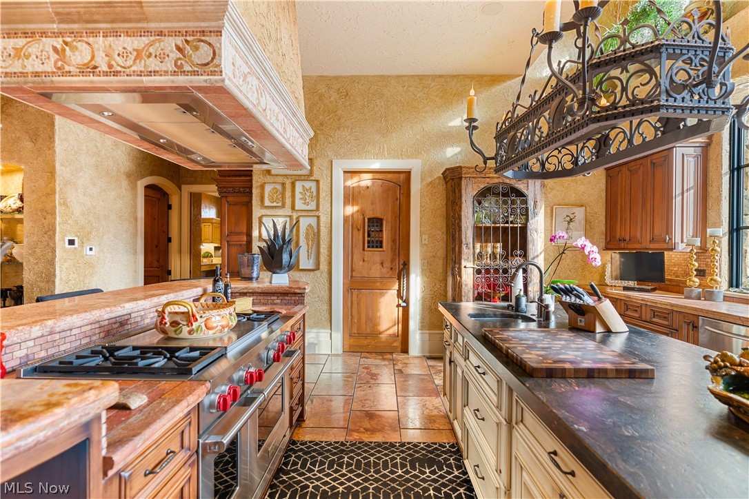4809 Lantern Hill Circle NW Canton OH 44718