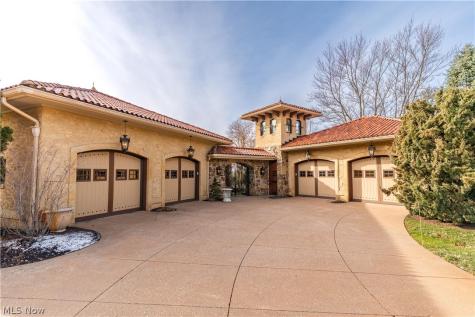 4809 Lantern Hill Circle NW Canton OH 44718