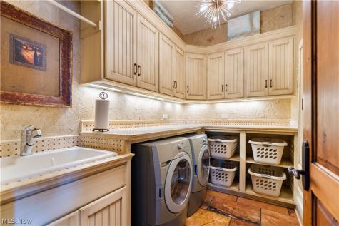 4809 Lantern Hill Circle NW Canton OH 44718