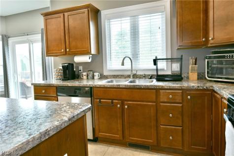 6460 Bay Meadow Court Youngstown OH 44515