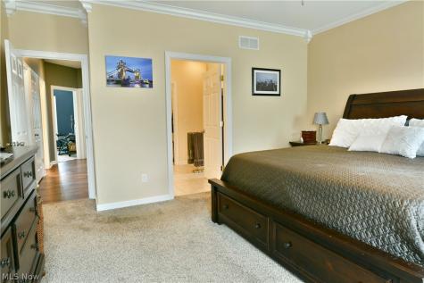 6460 Bay Meadow Court Youngstown OH 44515