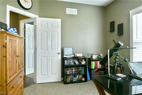 6460 Bay Meadow Court Youngstown OH 44515