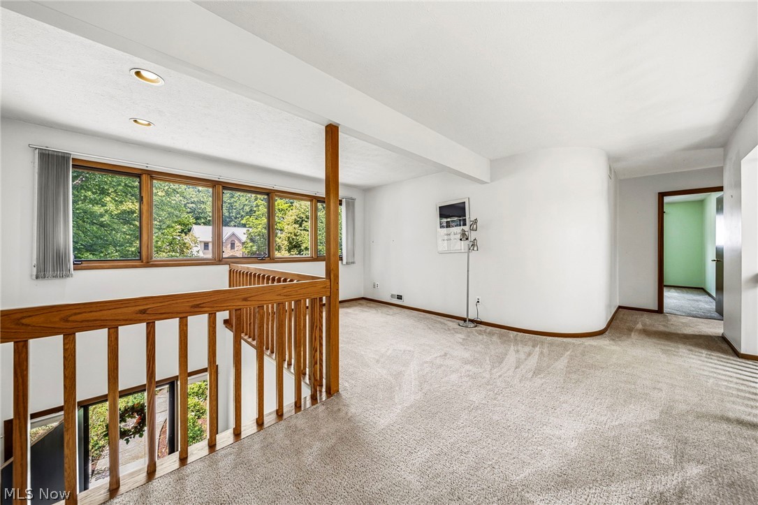 5513 Pheasants Walk Drive North Olmsted OH 44070