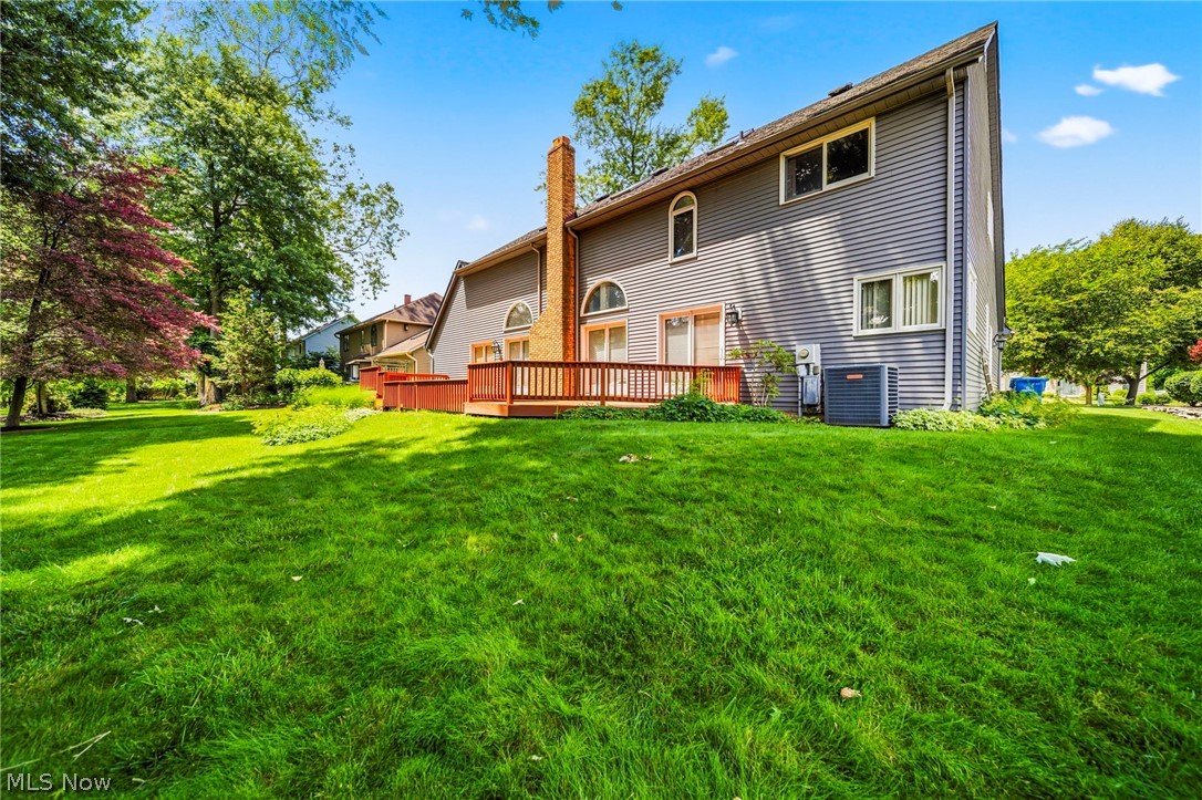 5513 Pheasants Walk Drive North Olmsted OH 44070