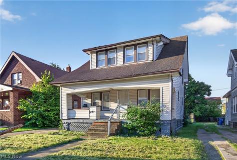 13810 Bartlett Avenue Cleveland OH 44120
