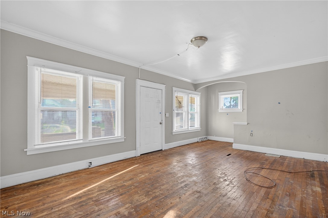 13810 Bartlett Avenue Cleveland OH 44120