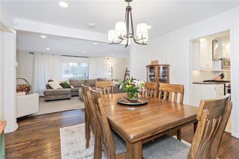 16237 Forest Hills Boulevard Cleveland Heights OH 44112