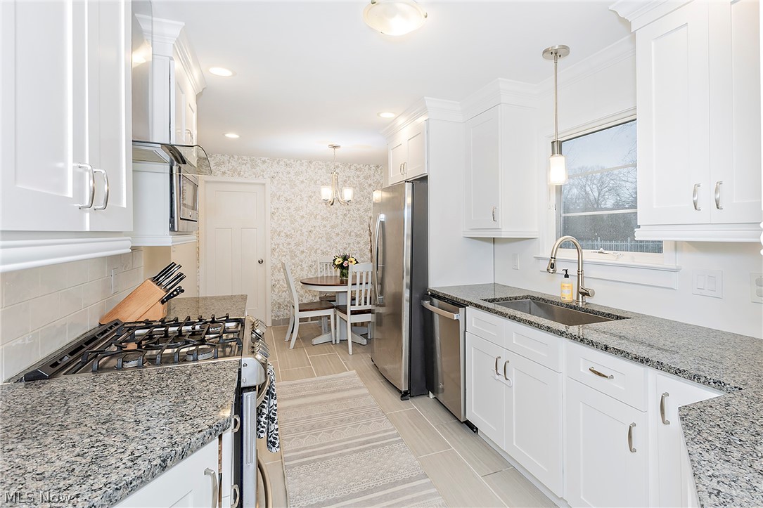 16237 Forest Hills Boulevard Cleveland Heights OH 44112