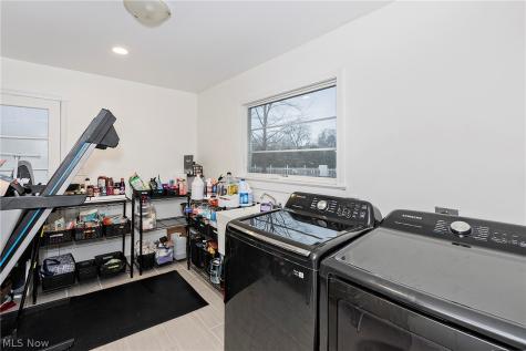 16237 Forest Hills Boulevard Cleveland Heights OH 44112