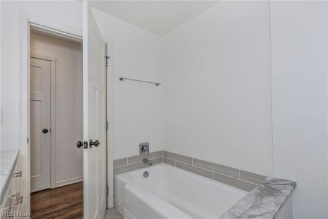 16237 Forest Hills Boulevard Cleveland Heights OH 44112