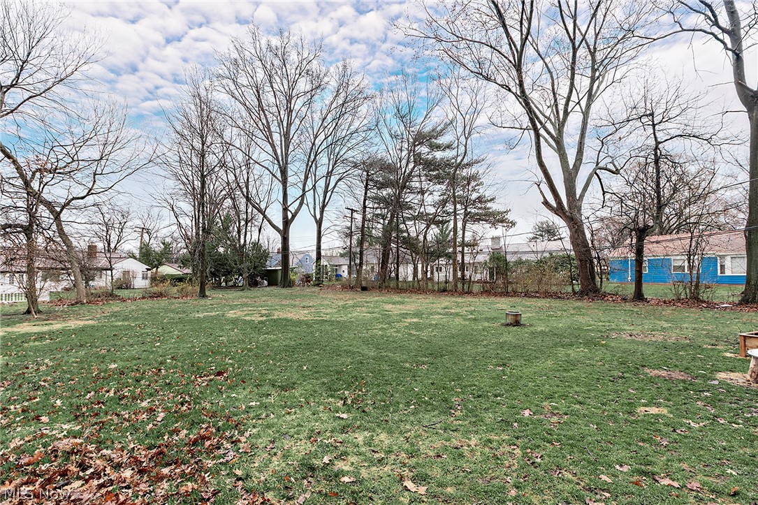 16237 Forest Hills Boulevard Cleveland Heights OH 44112