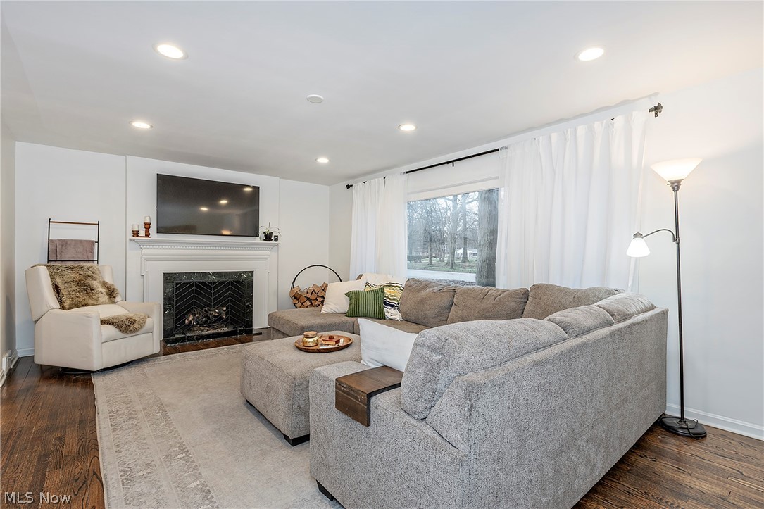 16237 Forest Hills Boulevard Cleveland Heights OH 44112