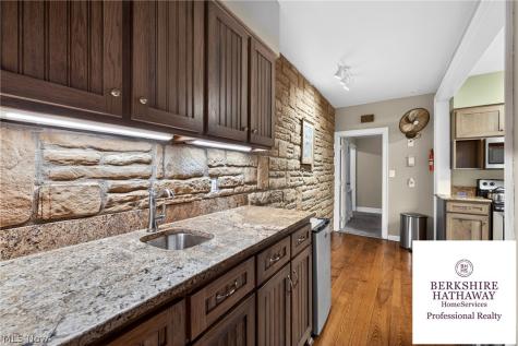 3555 Birch Tree Path Cleveland Heights OH 44121