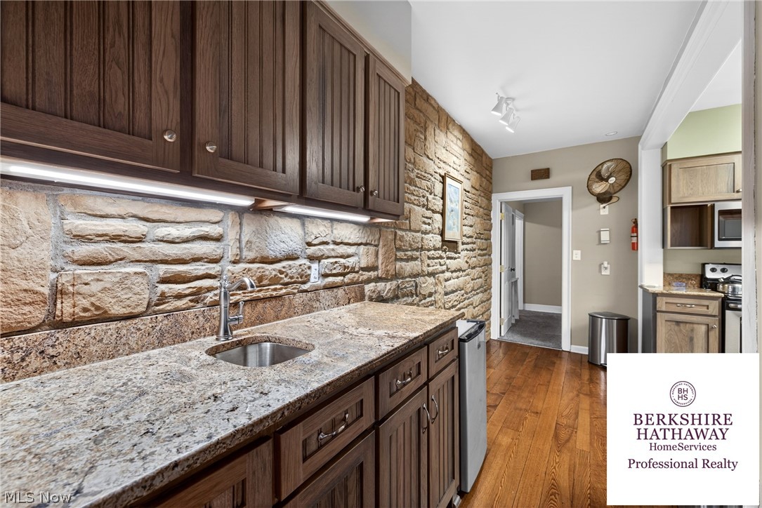 3555 Birch Tree Path Cleveland Heights OH 44121
