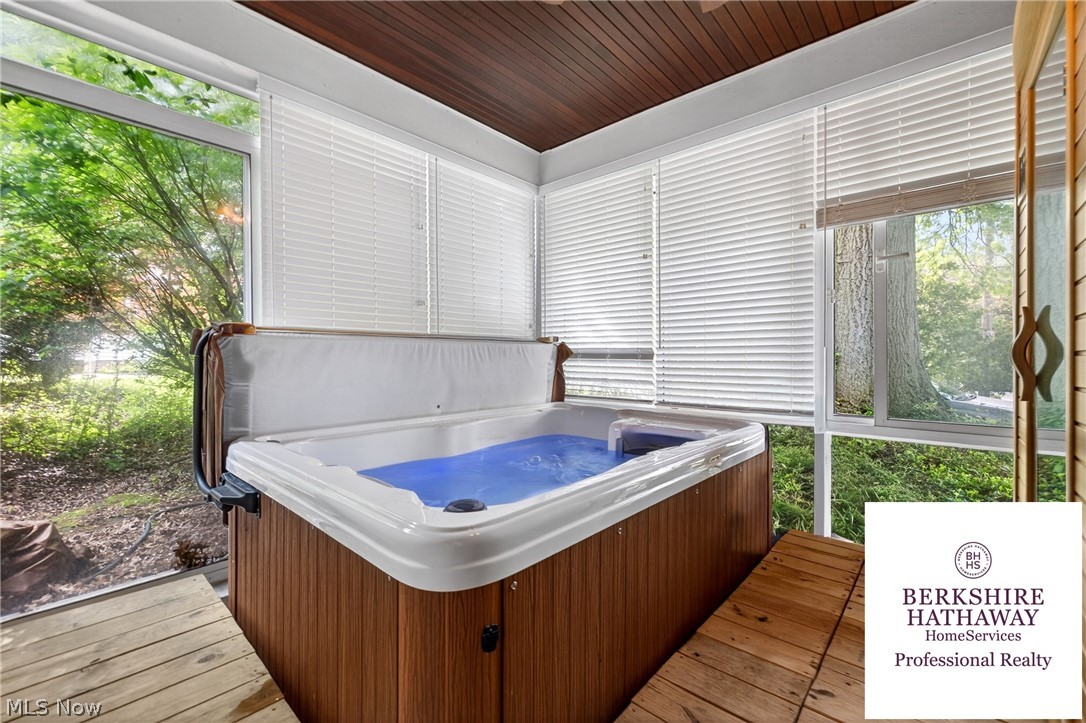 3555 Birch Tree Path Cleveland Heights OH 44121