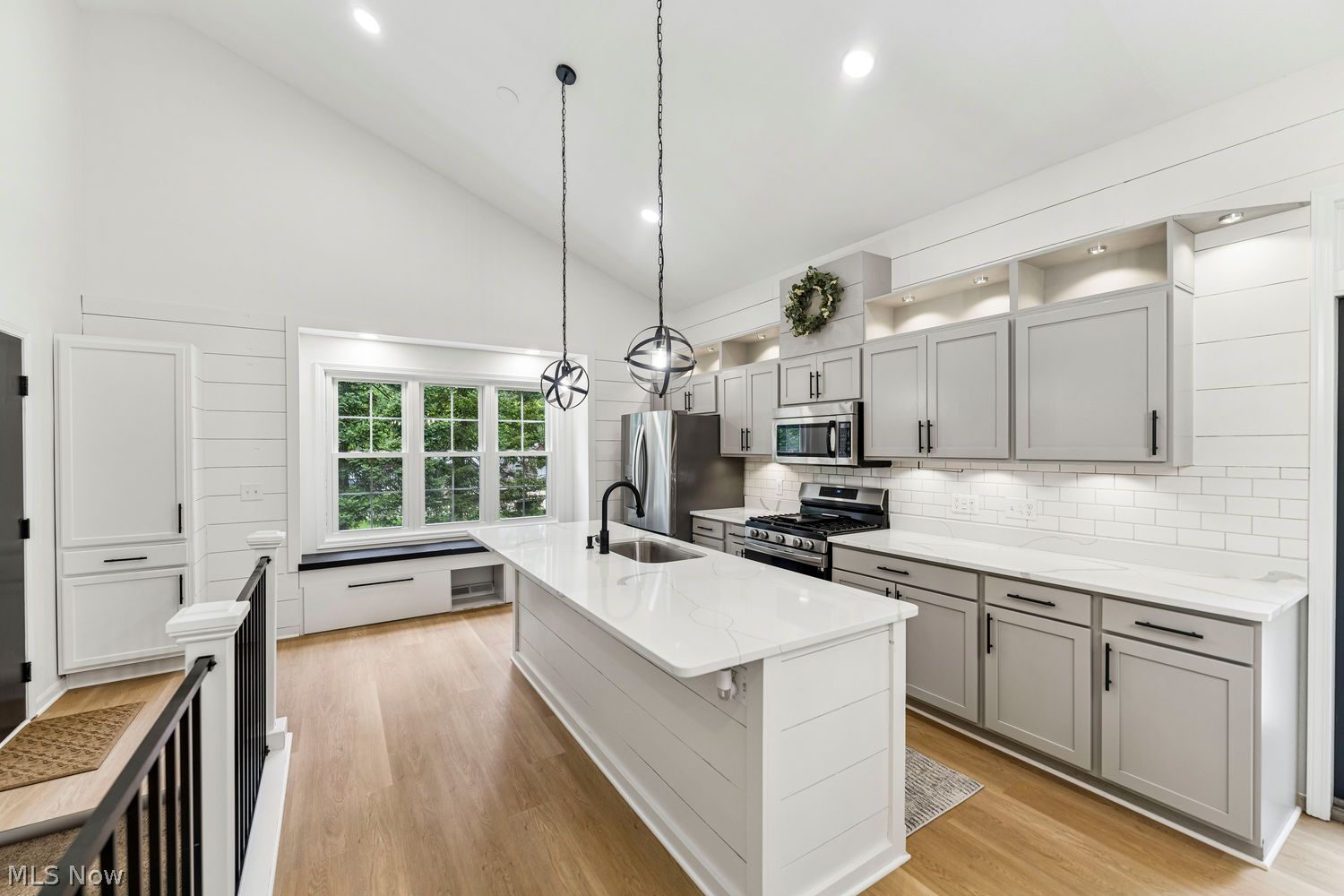 9627 Patricia Court Elyria OH 44035