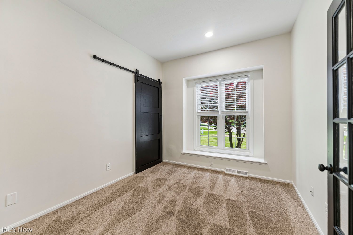 9627 Patricia Court Elyria OH 44035