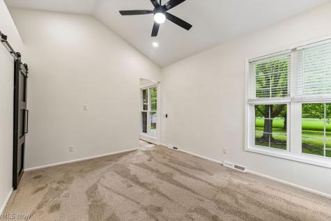 9627 Patricia Court Elyria OH 44035