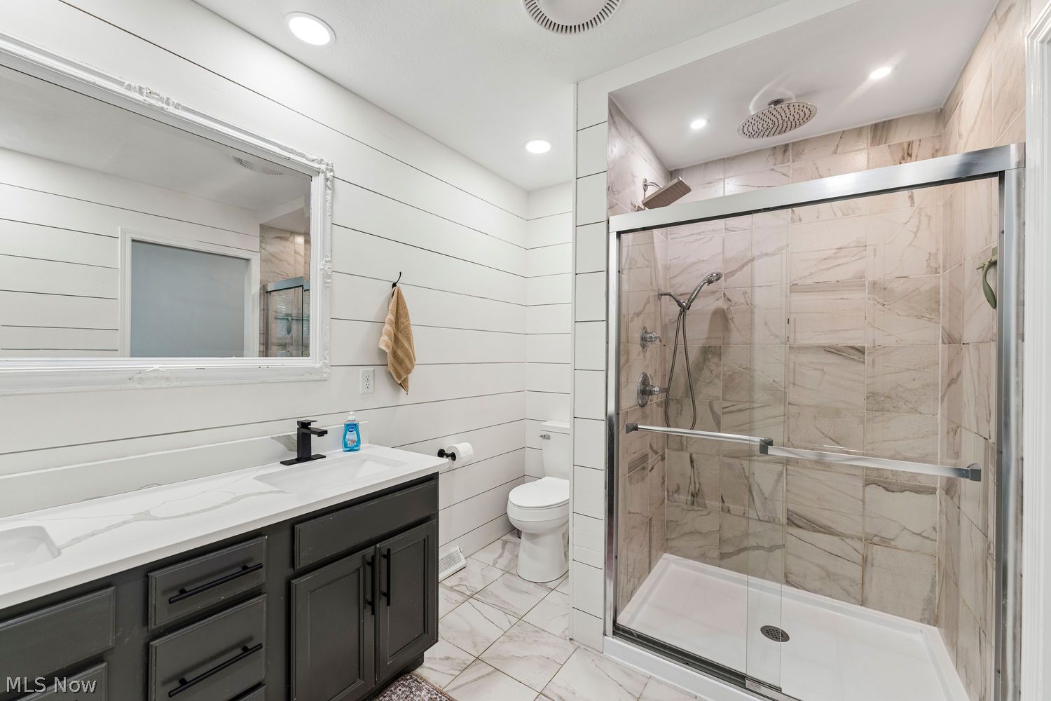 9627 Patricia Court Elyria OH 44035