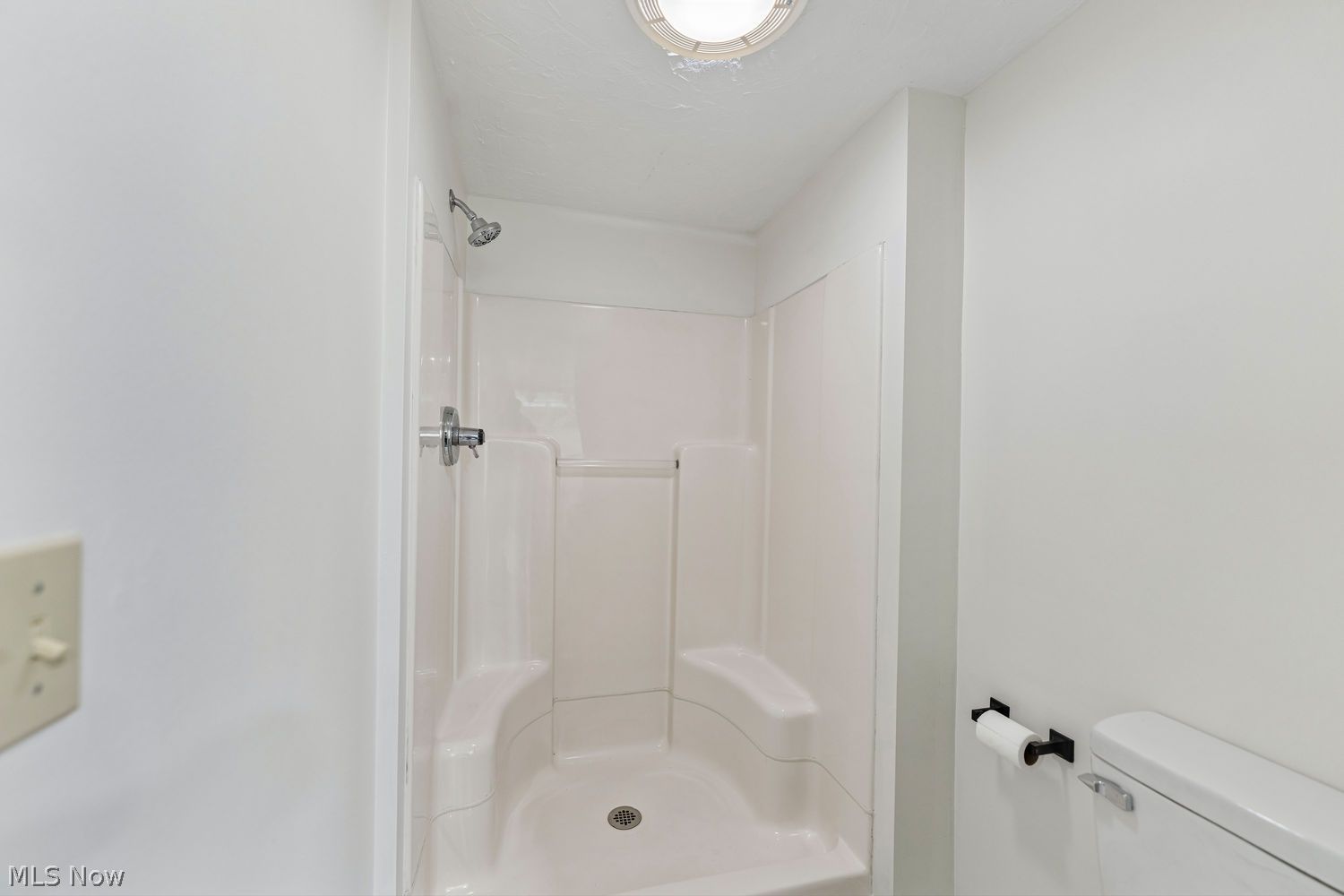 9627 Patricia Court Elyria OH 44035