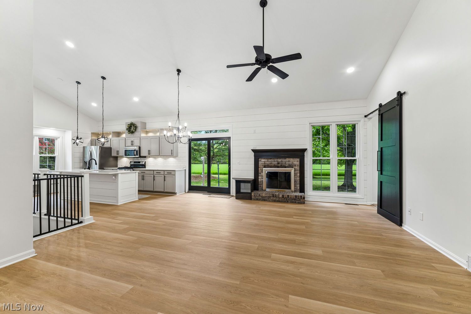 9627 Patricia Court Elyria OH 44035
