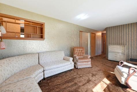 3677 Johnson Road Norton OH 44203