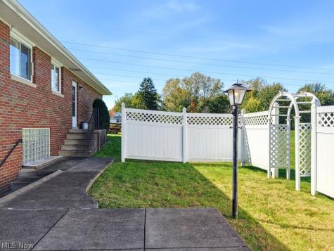 3677 Johnson Road Norton OH 44203