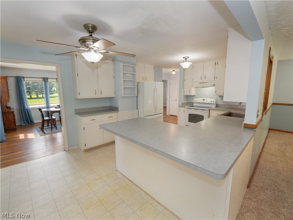 16374 Main Market Road West Farmington OH 44080