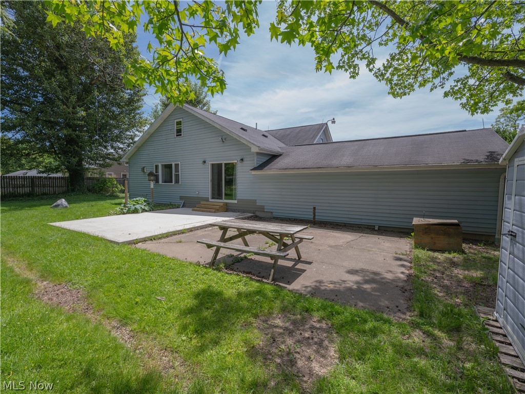 16374 Main Market Road West Farmington OH 44080