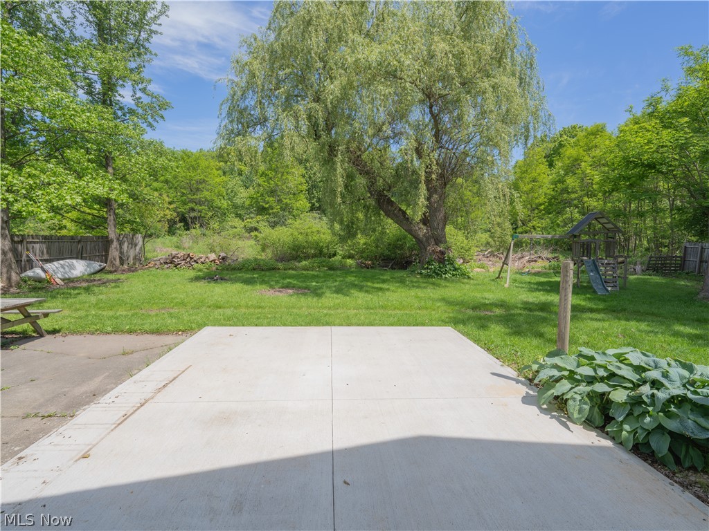 16374 Main Market Road West Farmington OH 44080