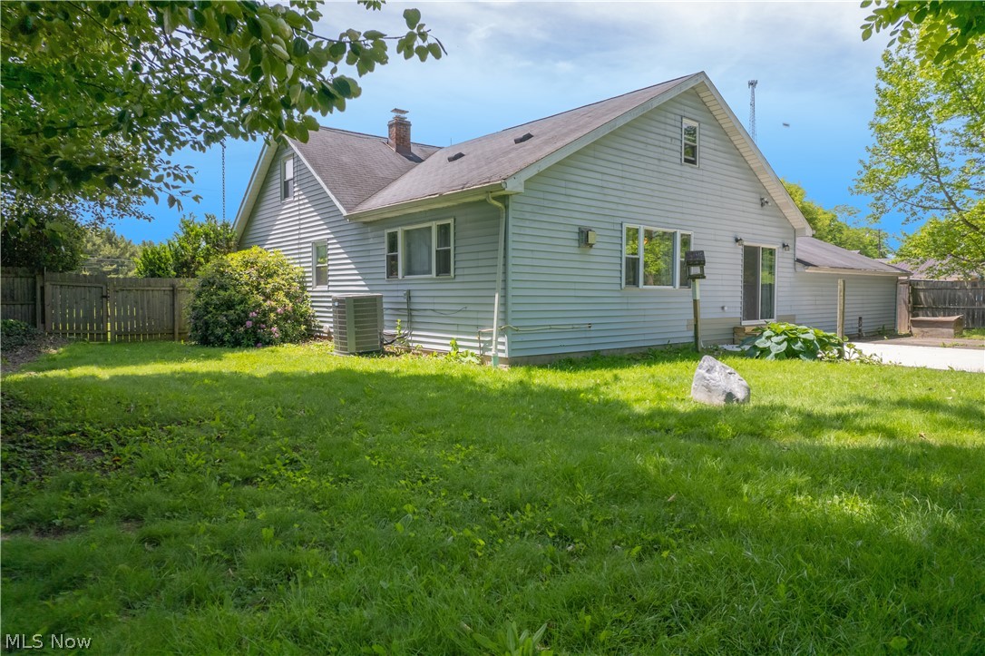16374 Main Market Road West Farmington OH 44080