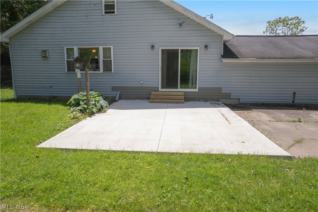 16374 Main Market Road West Farmington OH 44080