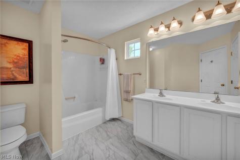 4405 Lexington Ridge Drive Medina OH 44256