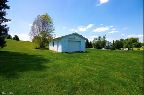 10381 Portage Street NW Canal Fulton OH 44614