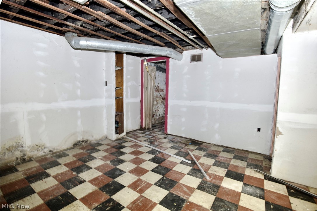 9501 Yale Avenue Cleveland OH 44108