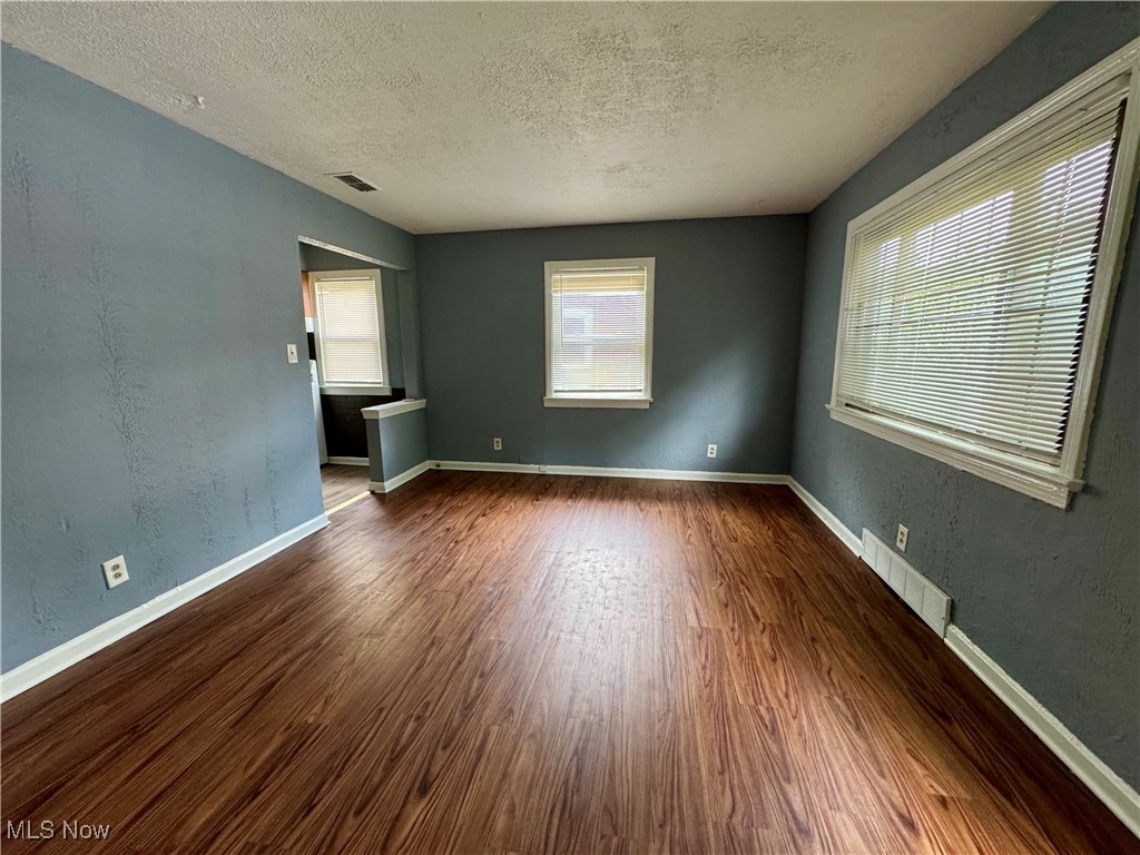 1372 Frederick Boulevard Akron OH 44320